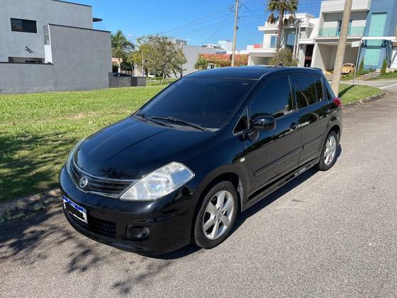 NISSAN TIIDA 1.8 SL 16V FLEX 4P AUTOMÁTICO NISSAN TIIDA 1.8 SL 16V FLEX 4P AUTOMÁTICO